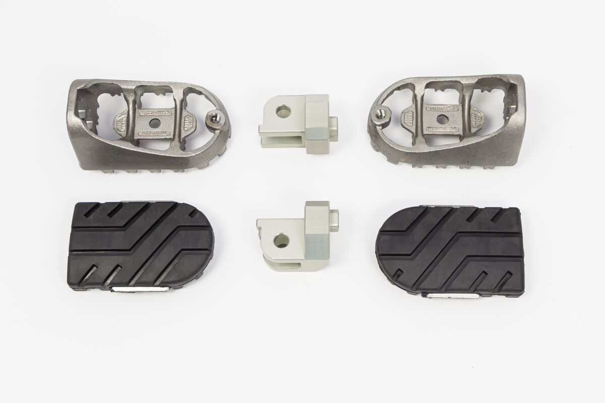 Ion Footrest For BMW, TRIUMPH F 900 R ABS, F 900 XR ABS, R 1200 R, R 1200 R ABS,...