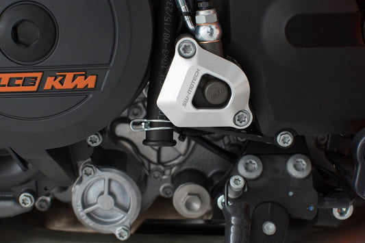 Clutch Slave Cylinder Guard For KTM ADVENTURE 1050 ABS, ADVENTURE 1090 ABS, ADVE...