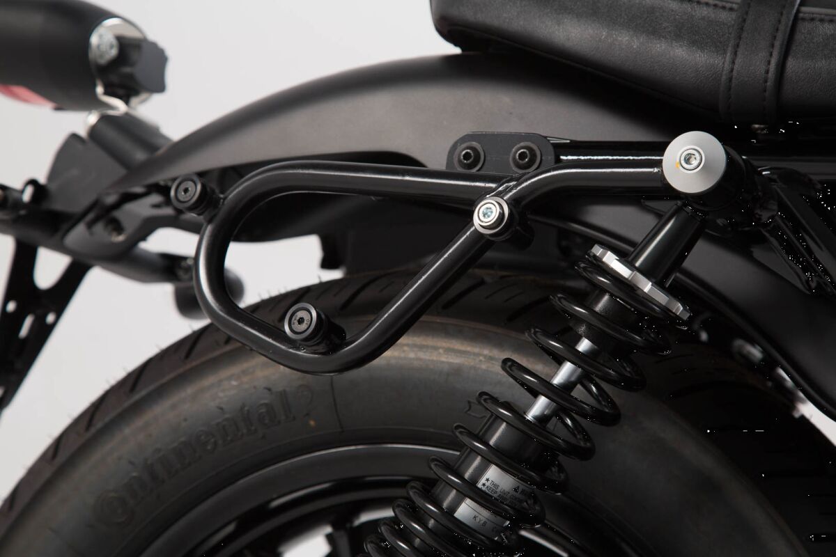 SLC Seitenträger für MOTO GUZZI V9 BOBBER ABS, V9 ROAMER ABS 2016 - 2024